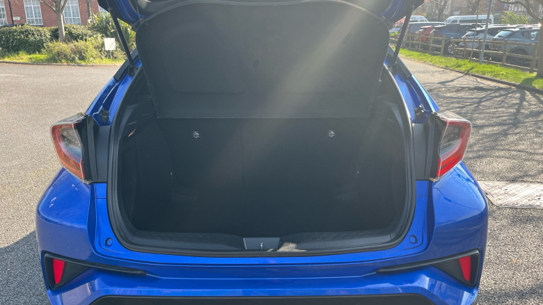 Toyota C-HR 1.8 Hybrid Dynamic 5dr CVT Hybrid Hatchback